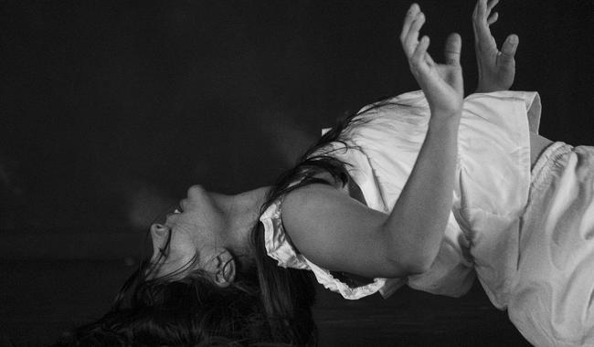 CUERPO EN MOVIMIENTO Y DANZA CREATIVA; FUNCIONES DE TITULACIÓN DEL CENTRO DE INVESTIGACIÓN COREOGRÁFICA