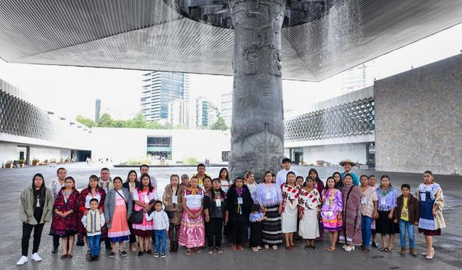 RECONOCEN A CREADORAS Y CREADORES EN LA XIII EDICIÓN DEL CONCURSO NACIONAL DE TEXTILES 2025