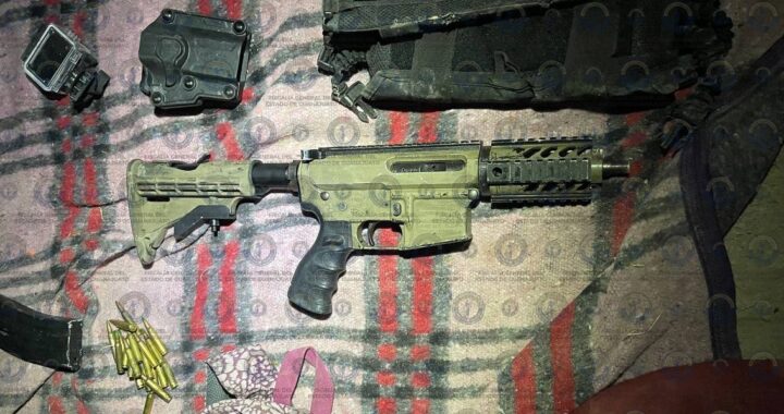 Son procesados sujetos detenidos en Irapuato, tenían un arsenal y una víctima privada de su libertad