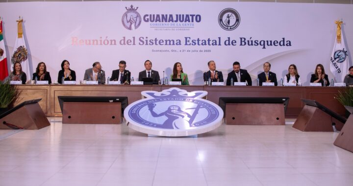 Refrenda gobernadora su compromiso con personas buscadoras