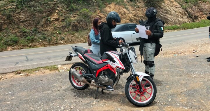 Aplican infracciones y aseguran 12 motocicletas por incumplir el reglamento