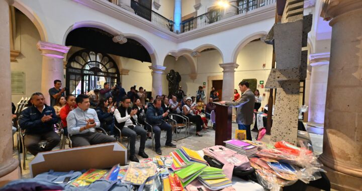 Arranca la séptima colecta “Mi Mochila DIFerente” con histórica donación de mil mochilas
