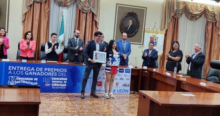 Estudiantes ENMS UG obtienen segundo y tercer lugar en el 10o Concurso Regional de Ciencias