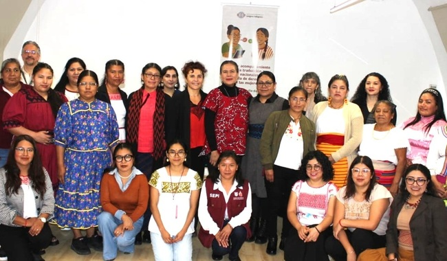 INICIA EL TALLER PARA TRADUCIR LA CARTILLA DE DERECHOS DE LAS MUJERES A LENGUAS INDÍGENAS NACIONALES
