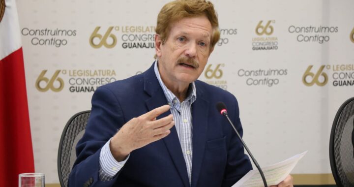 Propone Romero Hicks armonizar constitución local en materia de extorsión