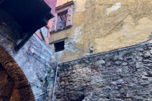 El gobierno municipal se deslinda de los riesgo de las casas que están en malas condiciones