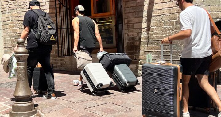 Promuevan inclusión en el sector turístico para personas con discapacidad