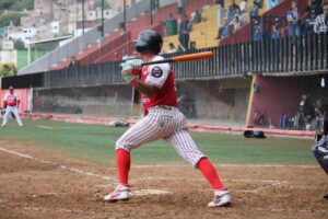 LEÓN AVENTAJABA A LAS MOMIAS POR 3-1, PERO SUSPENDEN DUELO DE PLAYOFFS POR AGRESIÓN A AMPAYERS
