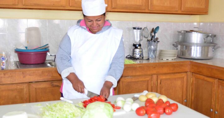 Disminuye consumo en la cocina comunitaria del DIF