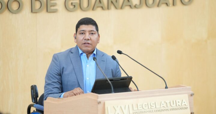Fortalecen con reforma figura del servicio profesional