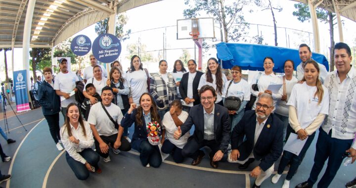 Entregan apoyos para jóvenes emprendedores de Guanajuato, Ocampo y Silao