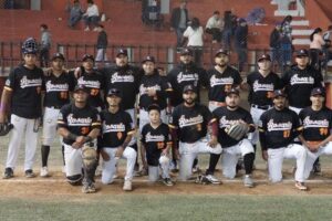 LE PONEN EL ROSARIO A LOS MONJES DE GUANAJUATO Y CAEN 5-4 EN EL PARQUE AGUILAR Y MAYA