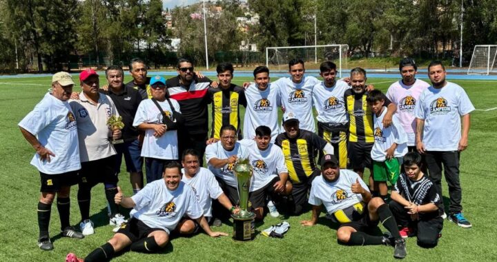 ISSEG SE CORONA EN EL FÚTBOL DEL ASPAAUG EN HOMENAJE
