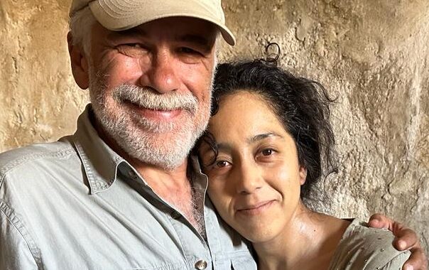 Con una sólida formación, egresada UG destaca en Las muertas, de Netflix