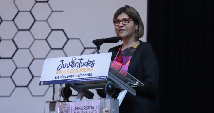 Reflexionan en UG sobre el papel de la comunidad docente en tiempos de hiperconexión