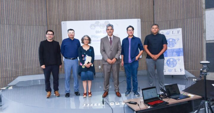 Estudiantes de Física de la UG promueven la ciencia en la sexta edición de Oktober Physifest