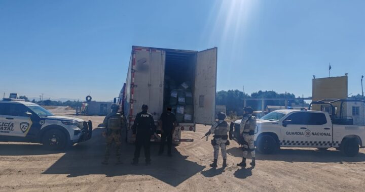 Asegura FSPE 20 toneladas de mercancía extranjera en San Diego de la Unión, hay un detenido