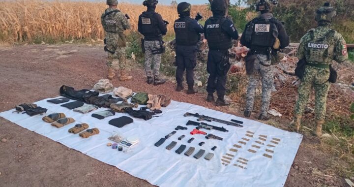 Asegura FSPE, DEFENSA y Guardia Nacional armamento y equipo táctico en Pénjamo