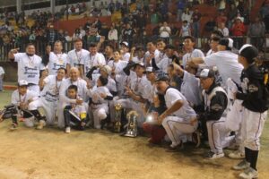 LAS MOMIAS DE GUANAJUATO REVIVEN HAZAÑA Y LOGRAN BICAMPEONATO DESPUÉS DE 36 AÑOS