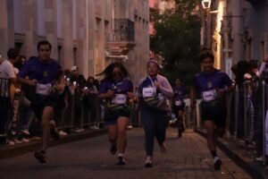 Promueven el sentido de comunidad y la cultura física en la 10a Carrera de las Antenas UG