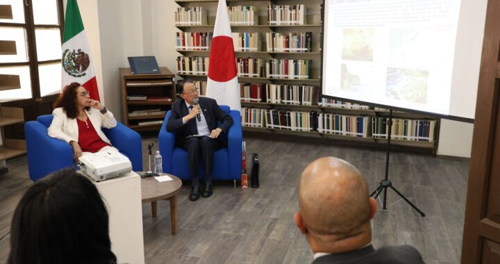 Cónsul General de Japón en León imparte conferencia en la UG sobre la relación con México