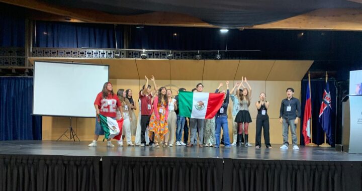 Estudiantes UG de ENMS Guanajuato y Celaya participan en competencia de debate en Chile