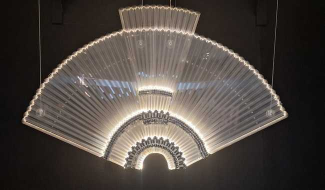 TECNOLOGÍAS ANCESTRALES Y CONTEMPORÁNEAS SE FUSIONAN EN LA PIEZA “EL PENACHO DEL MÉXICO MODERNO”