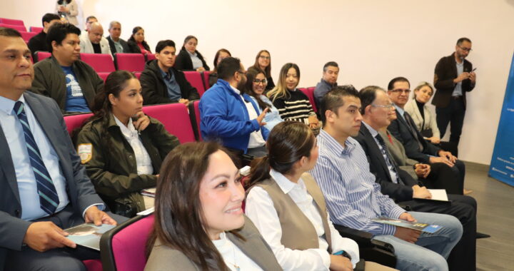 Realiza UG encuentro empresarial para inclusión laboral de personas refugiadas