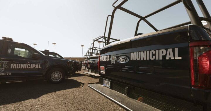 Entrega Gobernadora Patrullas a Municipios de Guanajuato