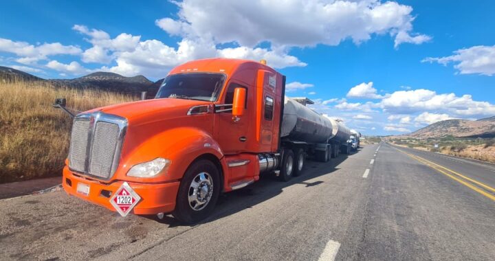 Asegura Policía Estatal de Caminos 66 mil litros de diésel y detienen a un persona en San Felipe