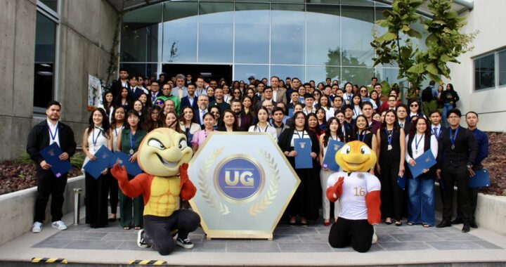 UG Campus Irapuato-Salamanca reconoce la excelencia académica de sus estudiantes con mejor promedio anual
