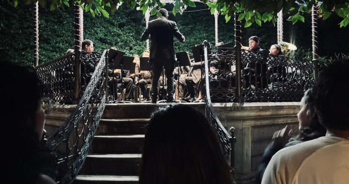 Habrá música y baile gratis en la Plaza de la Paz hasta fin de año por parte de la Casa de Cultura