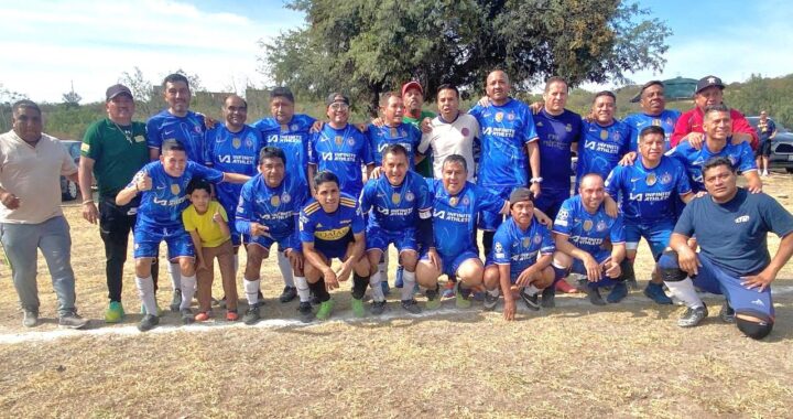 LAS TERESAS CONSUMAN EL PRIMER DOBLETE EN LA LIGA GUANAJUATENSE DE FÚTBOL VETERANO