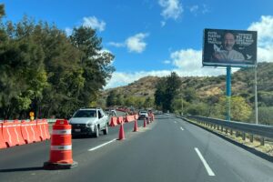 Proponen reducir costo de la caseta de cuota de Guanajuato a la mitad, mientras está la obra