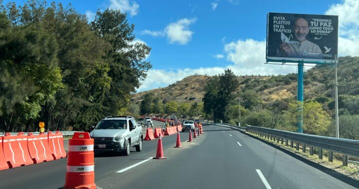 Proponen reducir costo de la caseta de cuota de Guanajuato a la mitad, mientras está la obra