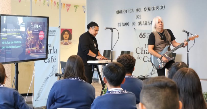 BIBLIOTECA DEL CONGRESO DE GUANAJUATO, ESPACIO ABIERTO