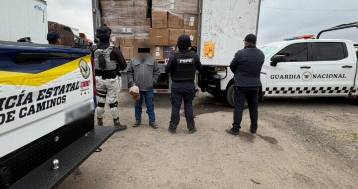 Asegura PEC tractocamión con mercancía valuada en 5MDP en San Diego de la Unión