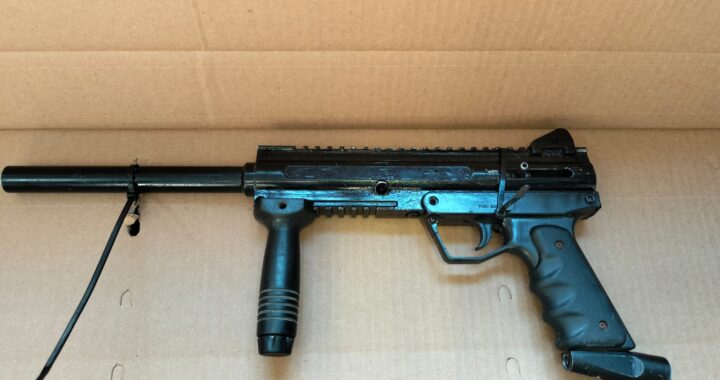 Recupera Policía de la capital motos robadas y asegura presuntos responsables con armas