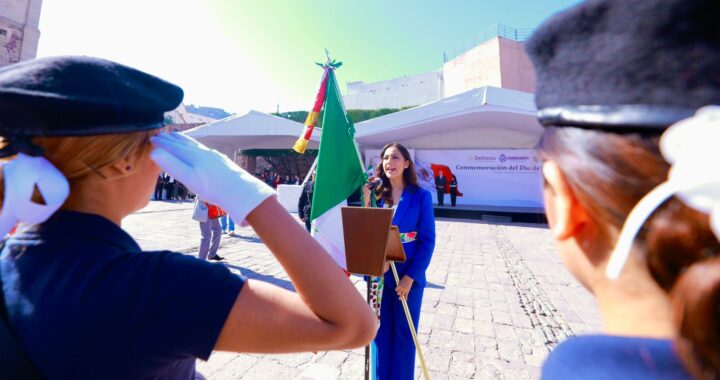 Reconocen a militares caídos tras conmemoración por el día de la bandera en Guanajuato