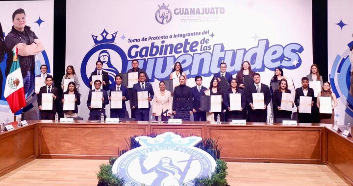 Juventudes hacen historia al integrarse como gabinete en el gobierno del estado