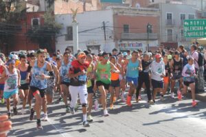 MANTIENEN TRADICIÓN ATLÉTICA EN EL CARRIZO CON LA JUSTA DEL SEÑOR DE LA MISERICORDIA