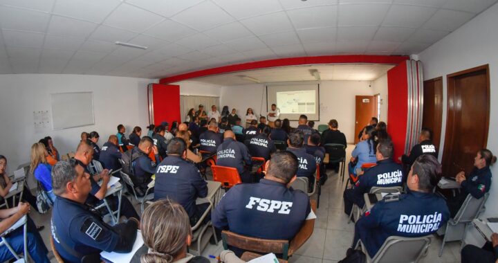 Policía Municipal de Guanajuato se capacita para fortalecer la atención de personas migrantes