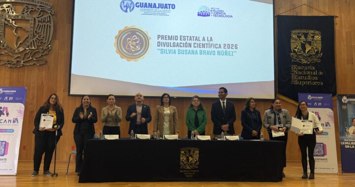 Reconocen labor de académicas y estudiantes de la UG durante la entrega del Premio Estatal de Divulgación Científica 2026