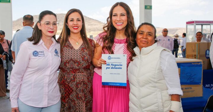 Entrega gobernadora apoyos  a emprendedores con «Mi negocio pa’delante»