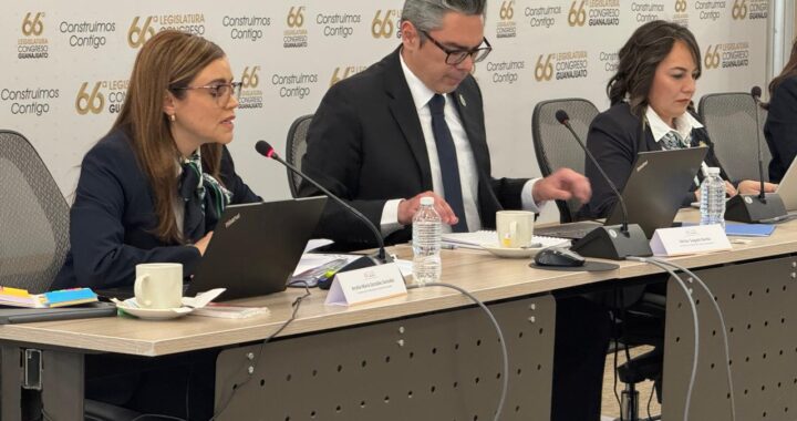 Investigan a Cabeza de Vaca, por presunto conflicto de interés