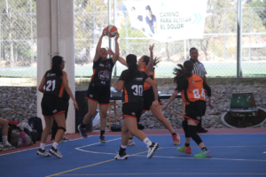 SE DISPUTAN MÀS DE CIEN EQUIPOS DEL PAÍS LA COPA AYÓN DE BÁSQUETBOL