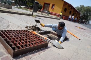 INICIA SIMAPAG LIMPIEZA PROFUNDA DE 620 REJILLAS ADELANTÁNDOSE A LAS LLUVIAS
