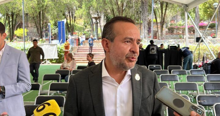 Lirio acuático podría dañar la infraestructura hídrica de la laguna de Yuriria: Lara Lona