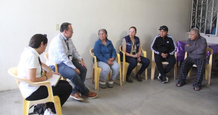 Brindan atención integral a familia de migrante fallecido en California