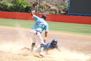 RUGIDO TRIUNFAL DE LOS TIGRES DE LA ACADEMIA SOBRE CERVECEROS POR PALIZA DE 15-2 Y EMPATAN LA SERIE FINAL